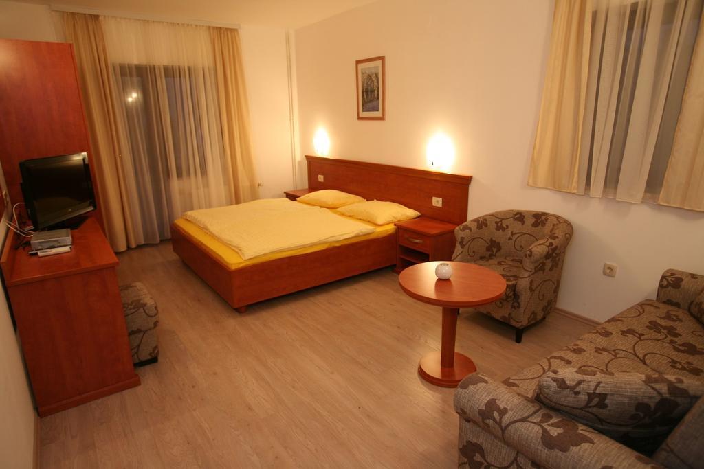 B&B Marijana Малинська Екстер'єр фото